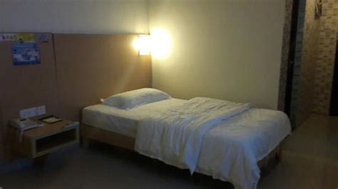 HOLIDAY GULF EXPRESS HOTEL (Xiamen) - Motel Reviews & Photos - Tripadvisor