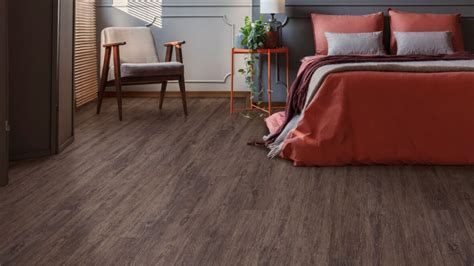 Luxury Vinyl Plank: Your Cheap Alternative to Wood Flooring
