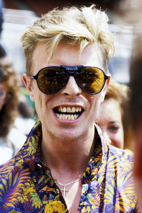 David Bowie Teeth