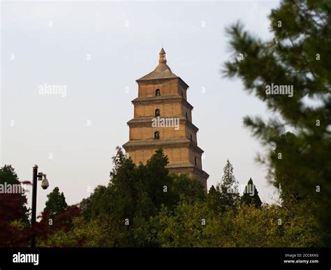 Tang dynasty xuanzang buddhist buddhist religion hi-res stock photography and images - Alamy
