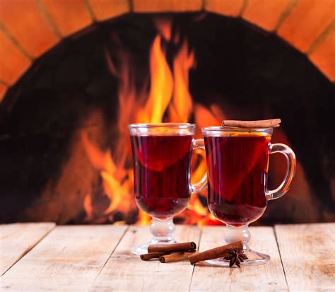 Warm Alcoholic Drinks to While Away the Winter Nights - DrinkedIn Trends