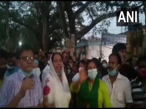 Passengers with medical visa stopped at Ind-Ban border following ...