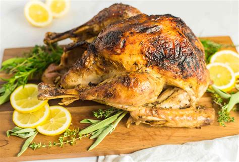 This Basic Turkey Brine Recipe Will Teach You How To Brine A Turkey ...