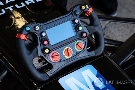 Technique - Steering wheel of the Formula E car explained - Formula E News