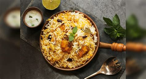 What's the difference between pulao and biryani