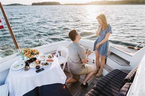 Marriage Proposal on Boat – Don Pedro Travel
