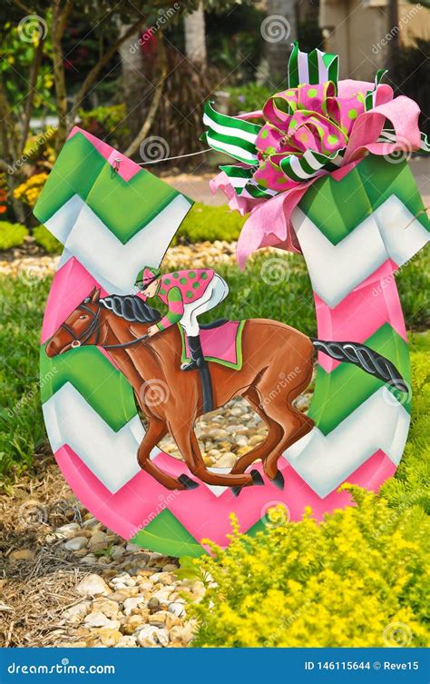 Le Kentucky Derby, Symbole Coloré De Coupe-circuit Image stock ...