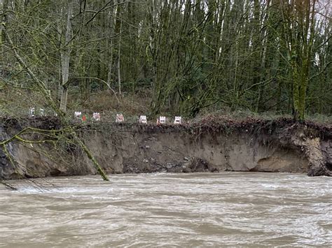 City still fixing Cedar River damage caused by 2020 flood | Renton Reporter