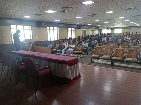 A Career Upskilling Program on "Basics of Cloud and Devops” - United ...