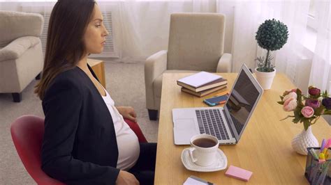 孕妇经常犯困可不是矫情，说不定在暗示宝宝是男是女 - 姐妹邦