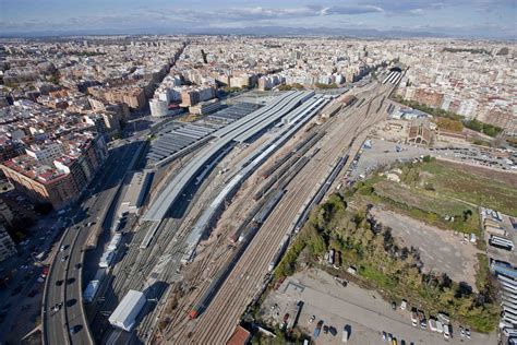 Adif lanza las obras del Canal de Acceso y la remodelación de la ...
