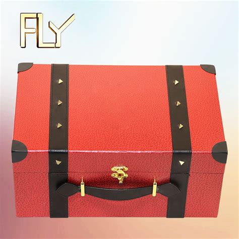 Hand Carry Paper Box Packaging Design 的图像结果