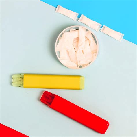 Using Snus & Nicotine Pouches - A Beginner's Guide | VapeGlobe