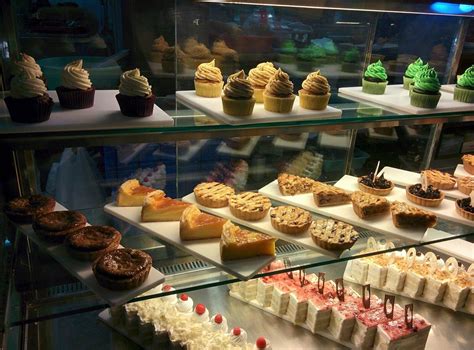 BAKER STREET, Pondicherry - 123 Rue Bussy St - Restaurant Reviews ...