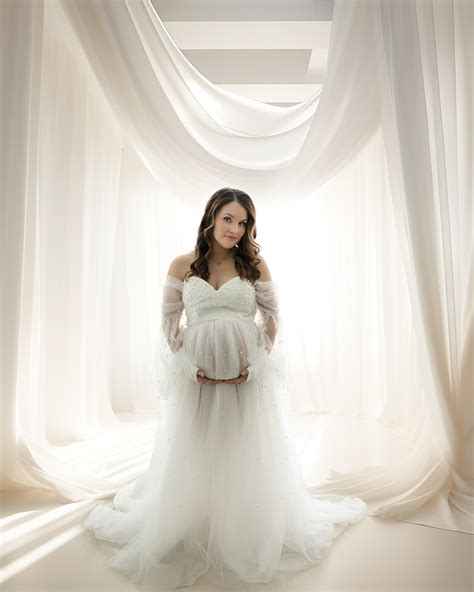 Pregnancy Hip Pain: How to Help those Achy Joints