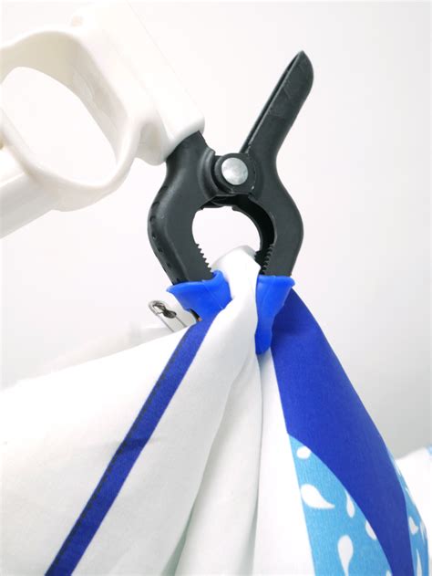 Tutorial for Edge to Edge Weight Less Quilter 的图像结果