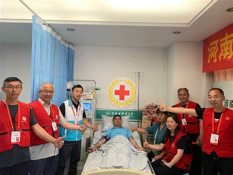 打两份工养家还坚持做公益 郑州“献血专业户”捐献造血干细胞救6岁患儿-大河新闻