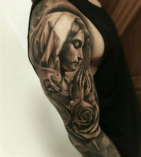 Pin by Shanjay TIM BETA on Tatoo Realismo | Sleeve tattoos, Mary tattoo ...
