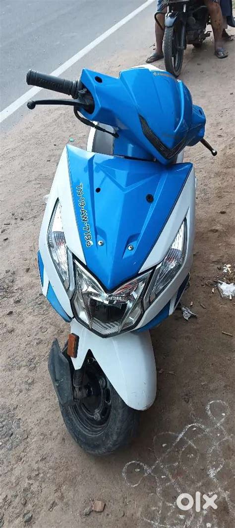 Dio bike Good condition - Scooters - 1810209279