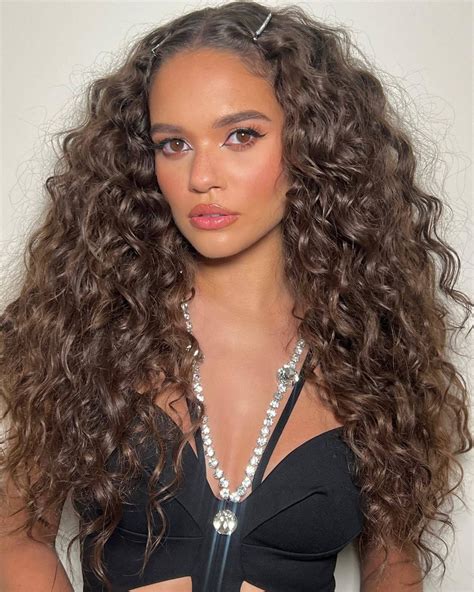 MADISON PETTIS – Instagram Photos 07/20/2023 – HawtCelebs