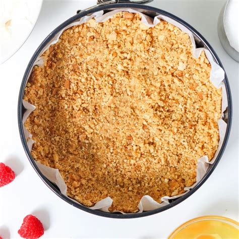 Image result for Raspberry Cheesecake in Spring Pan Recipe