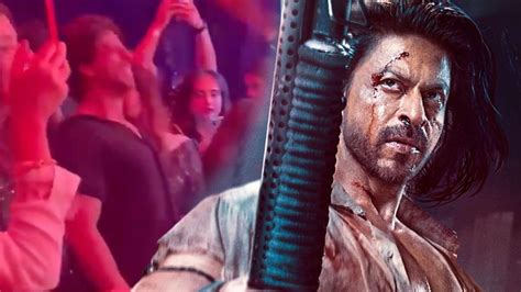 Shah Rukh Khan Dances To AP Dhillon's Excuses In London Nightclub ...
