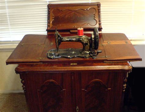 Image result for Singer Model 12 Sewing Machine