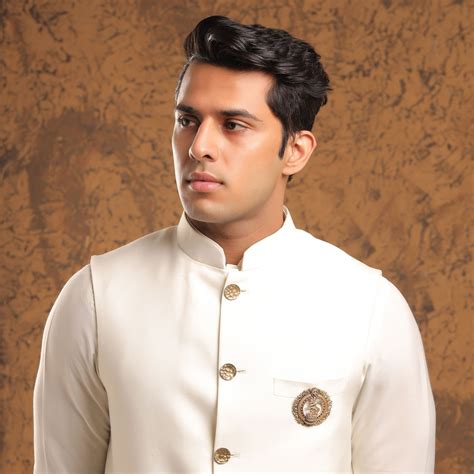 Shiva Tandava Brooch – Ganpatis