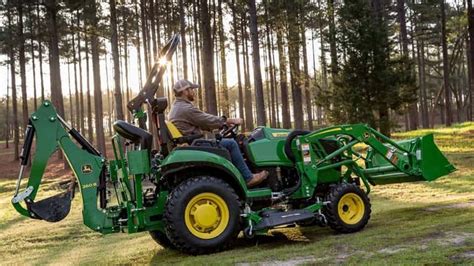 John Deere 2025R Package Special 的图像结果