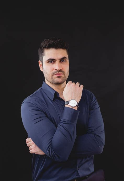 Pen Tapping Tutorial 的图像结果