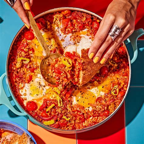 Asian Crunch Salad With Tempeh - LightLife®