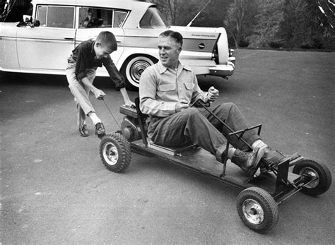 How Mitt Romney's Dad Convinced America to Give Compact Cars a Chance