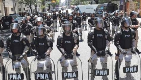 Argentina Reeling After Police Officer Fatally Shoots Boy, 11 | NewsClick