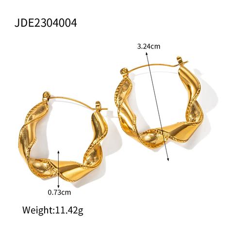 Phoebe Twisty Hoop Earring – Dimplery