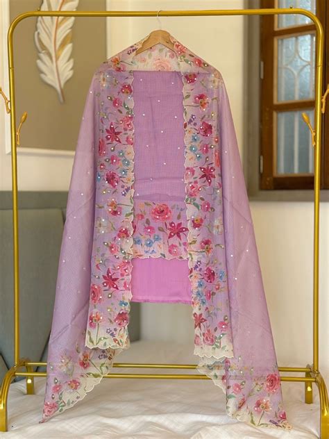 HUDA – efwbyfathimastore