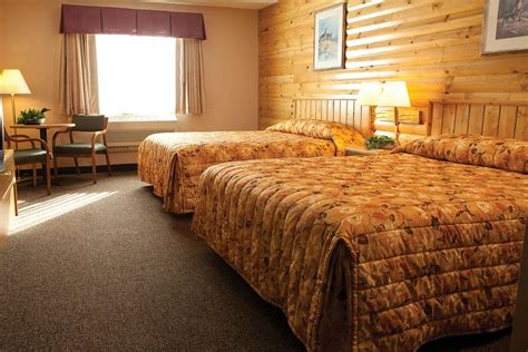 LAKE OF THE TORCHES RESORT CASINO (Lac du Flambeau) - Hotel Reviews ...