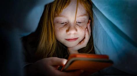 Kids and screens: What 2025 taught us about digital addiction