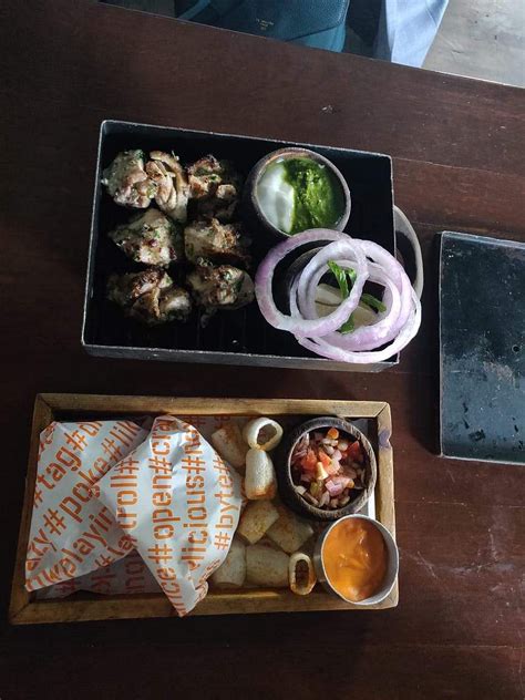 Discover Versova Social Products, Reviews & Information | LBB