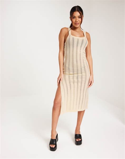 Osta Pieces PCBEANA LONG KNIT DRESS SWW BC - White Smoke | Nelly.com