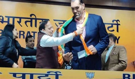 Great Khali to join BJP : బీజేపీలో చేరిన రెజ్లింగ్‌ స్టార్‌ గ్రేట్‌ ఖలి ...