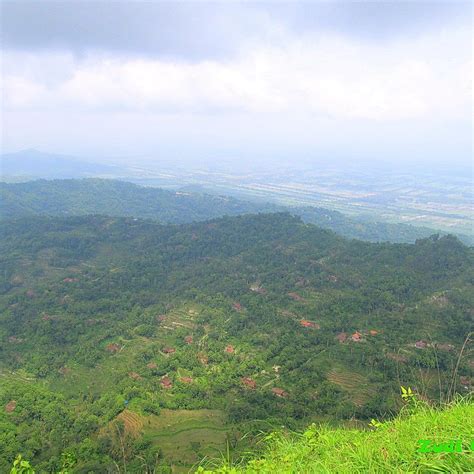 PUNCAK TUGU BATARA SRITEN (2025) All You Need to Know BEFORE You Go ...