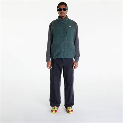 Vests Nike ACG "Arctic Wolf" Men's Vest Vintage Green/ Vintage Green ...