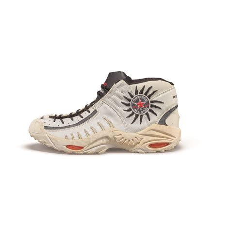 Dennis rodman shoes converse online