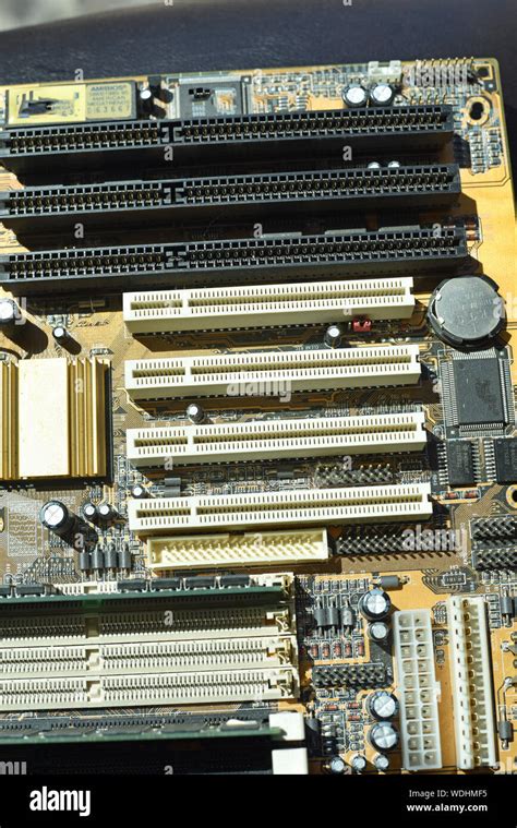 Computer Circuit Board 的图像结果