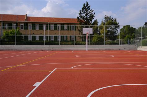 Sportsfield at School 的图像结果