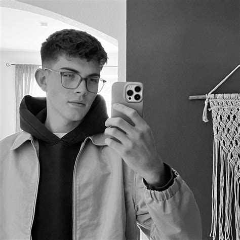 Finn Wagner - Auszubildender - Flug-Hafen-Saarland GmbH | XING