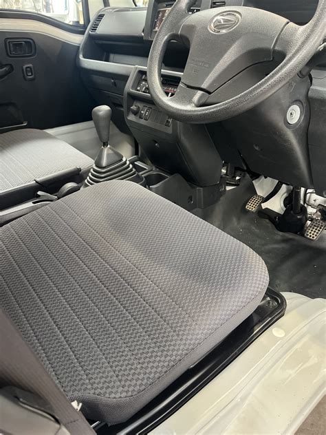 2022 Daihatsu Hijet right interior - Combined Motors