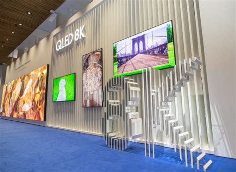 [Samsung’s Digital Signage Innovations] ② How Digital Signage has ...