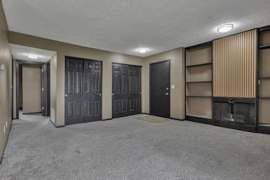 625 Country Club Dr Unit H-8, Newark, OH 43055 | Homes.com