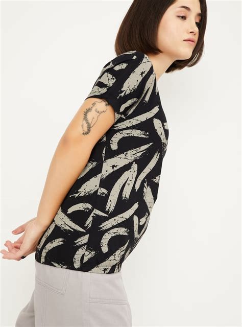 Buy Women Printed T-shirt Online at just Rs. 399.0 - 1000014818780 ...